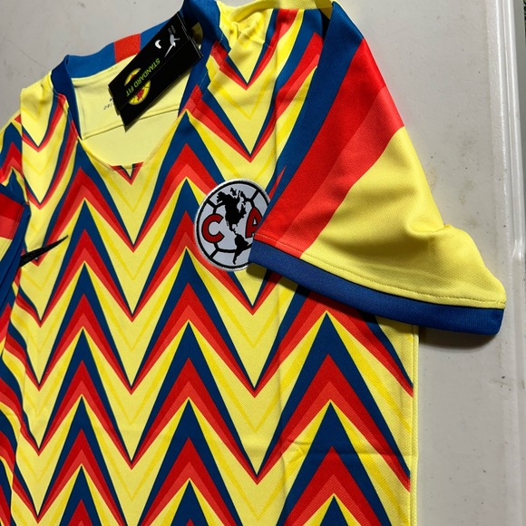 Club America Training Jersey size 2XL Fits like XL - Picture 6 of 7